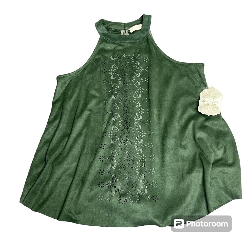 Altar'd State Pine Cutout Sleeveless Top NWT Large